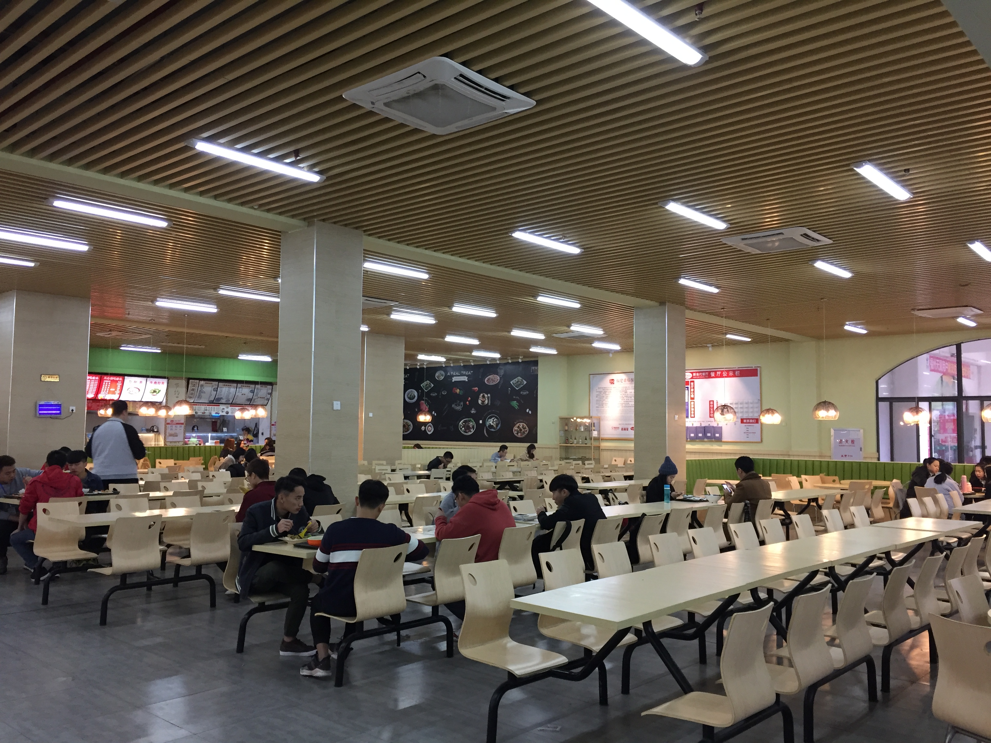学生食堂-福州外语外贸学院